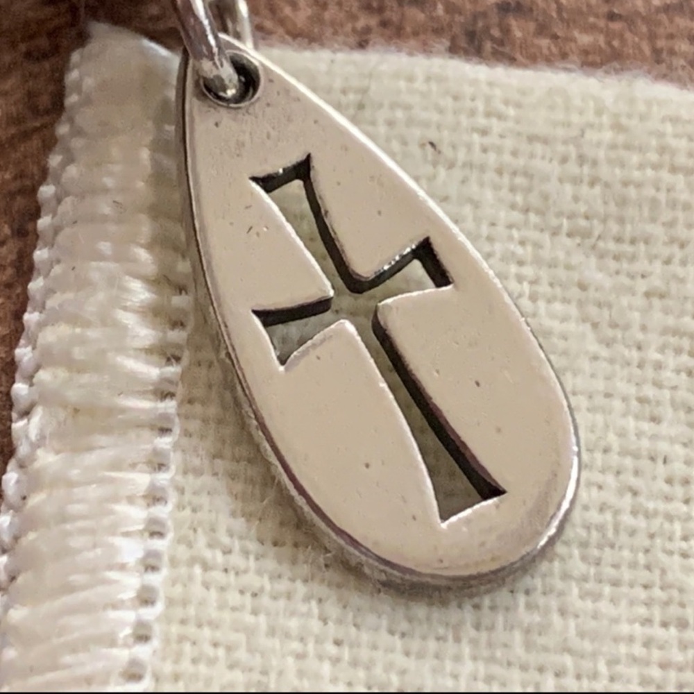 RARE James Avery retired Tear Cross cutout design